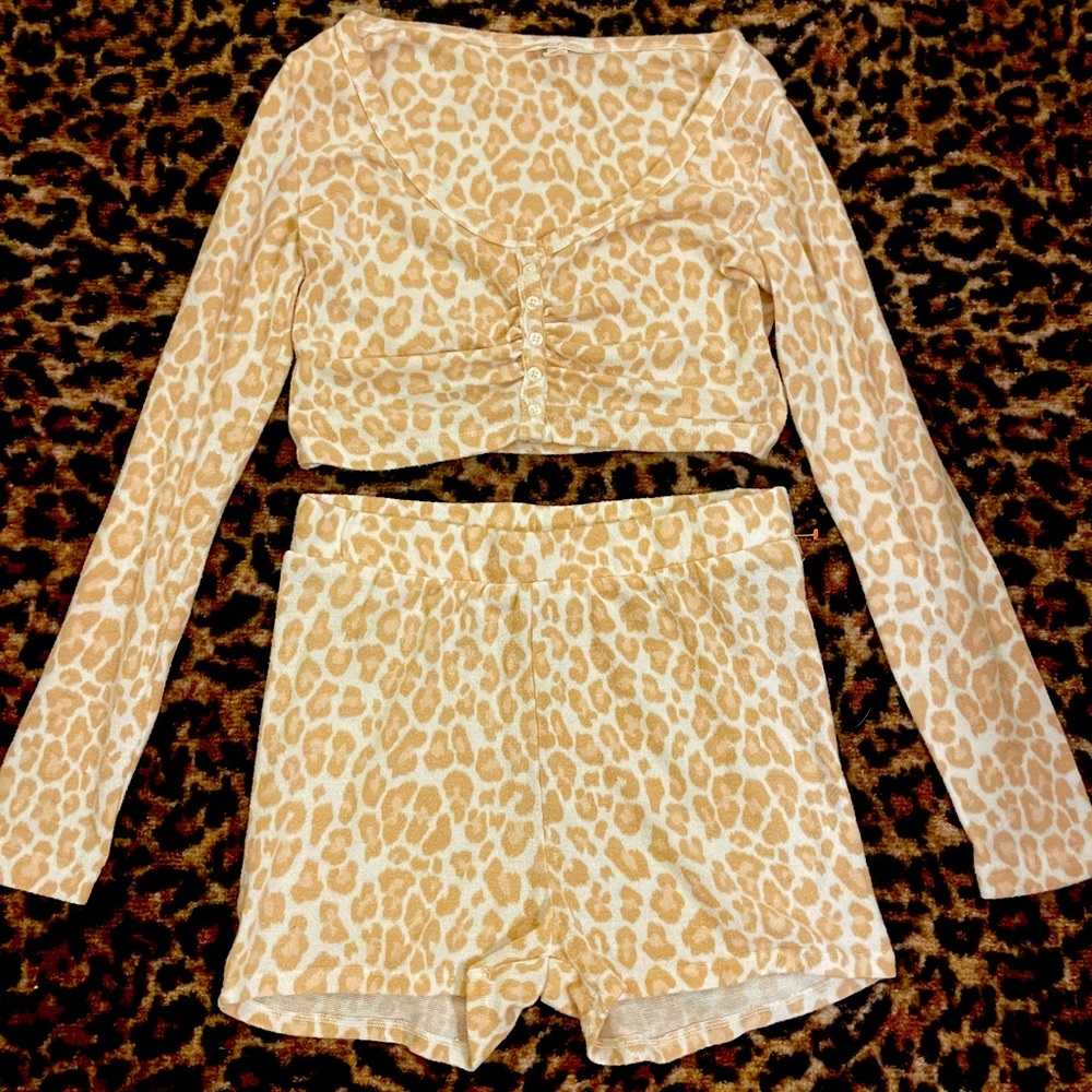 Pink leopard print pajama set